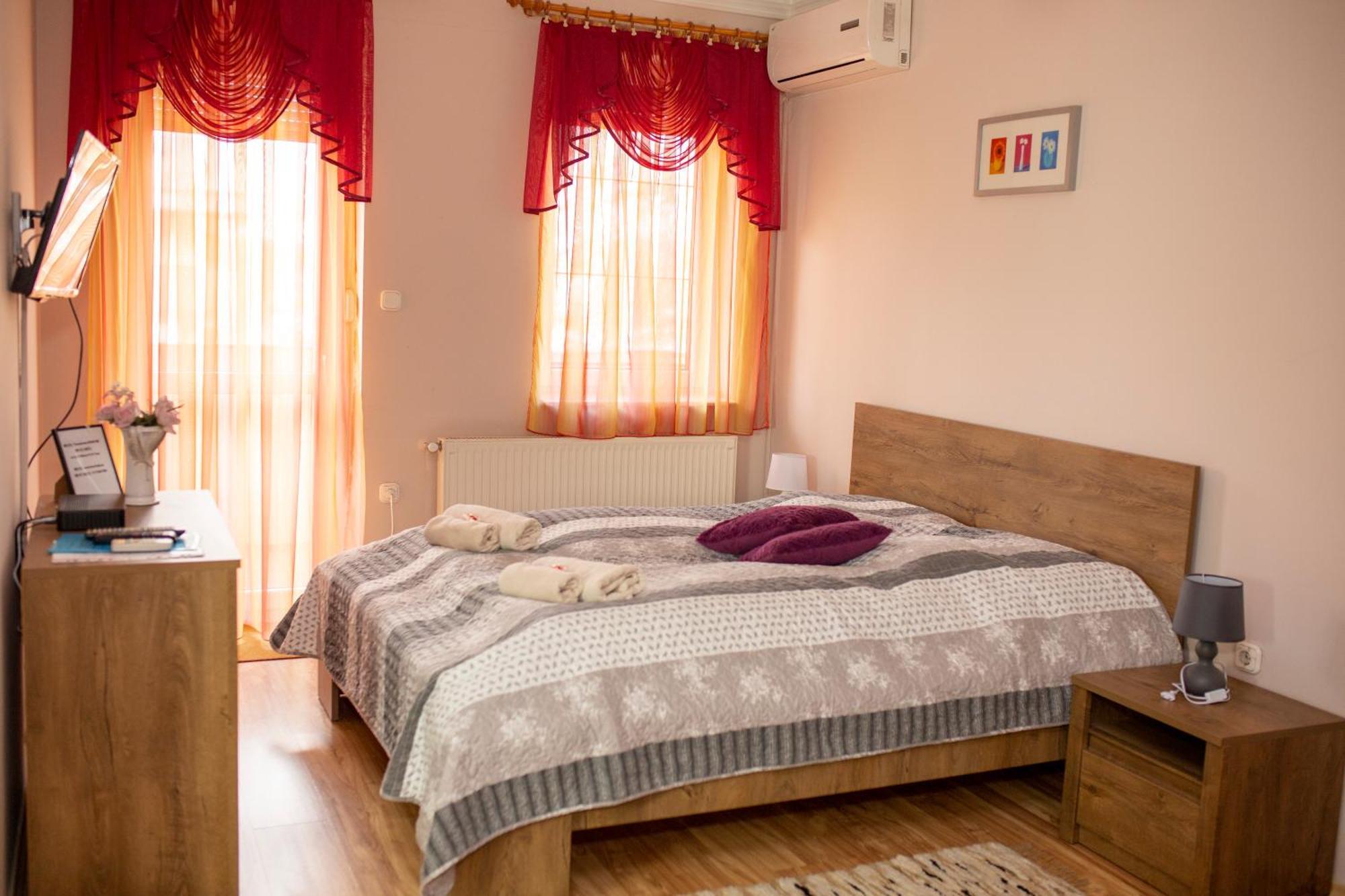 Hürkecz Apartmanház Heviz Exterior foto